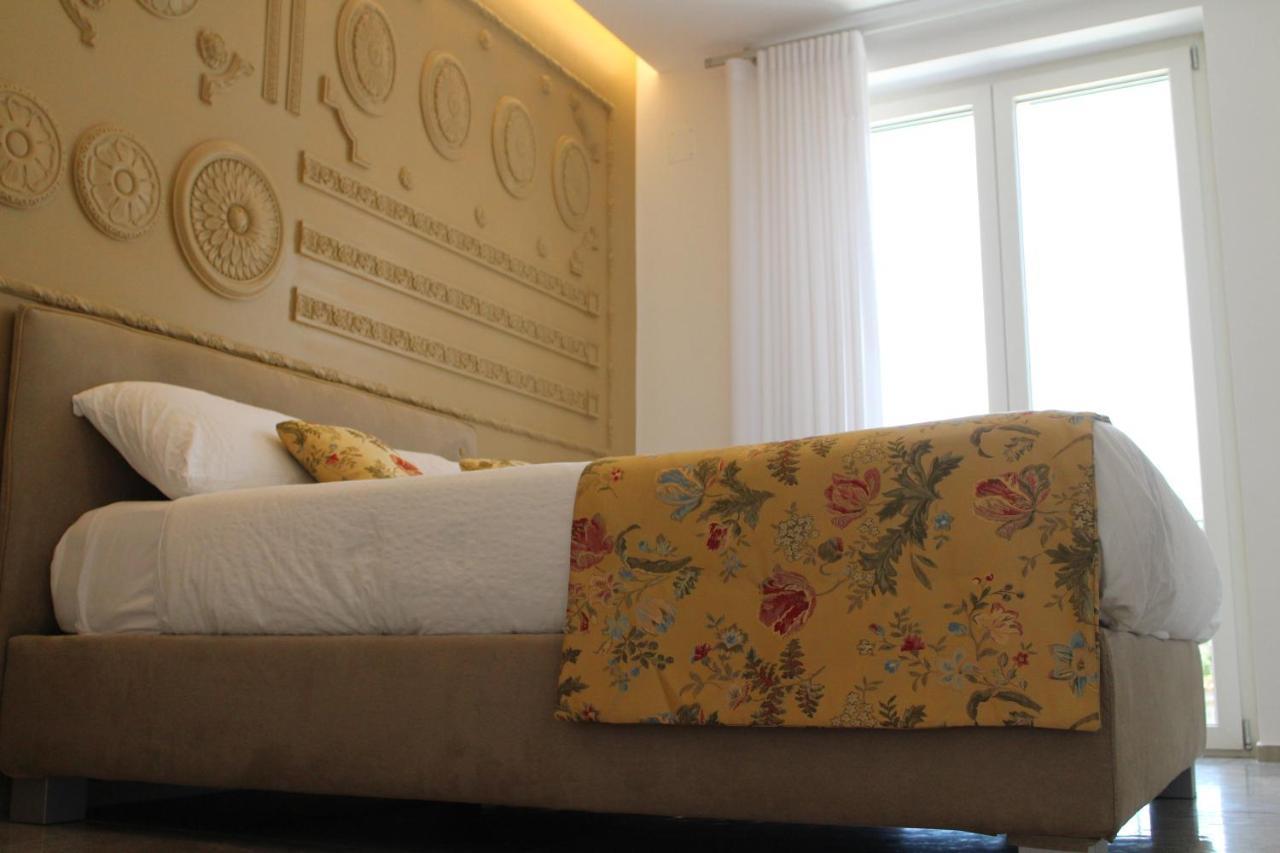 Il Cavaliere Bed And Breakfast Caserta Eksteriør billede